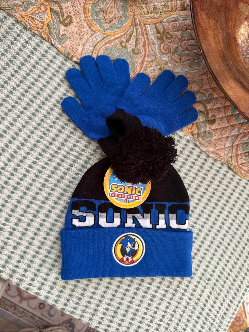 New Sonic the Hedgehog Kids Blue & Black Pom Beanie with Blue Gloves